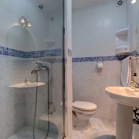 Victoria * Εστεπόνα